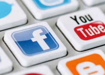 مركز مختص .. مرشحون يشترون صفحات على مواقع التواصل
