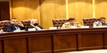 لجنة نيابية تحذر من خطورة التوجه الحكومي لمنح (القواعد العسكرية والاراضي الستراتيجية للاستثمار)