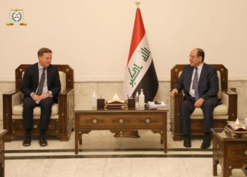 المالكي يلتقي  بسفير (المملكة المتحدة) ويؤكد اهمية إجراء الإنتخابات في موعدها المحدد