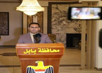 محافظ بابل .. المالية “لم توافق” على زيادة مخصصات عمال النظافة