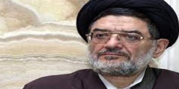 وفاة وزير ايراني اسبق من مؤسسي حزب الله اللبناني متأثرا باصابته بفيروس كورونا