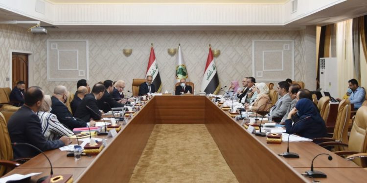 اجتماع حكومي لمناقشة تنفيذ مشاريع ( الورقة البيضاء ) “الاصلاحيـة”