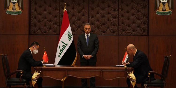 تفاصيل عن العقد المبرم بين (الشركة صينية وسلطة الطيران المدني)