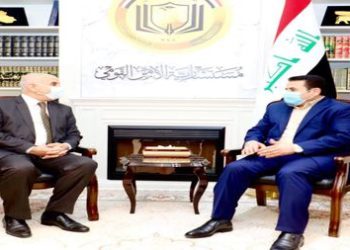مستشار الأمن القومي للسفير الفلسطيني .. وقوف العراقيين مع أشقائهم في فلسطين هو “واجب أخوي”