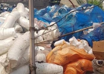 الدفاع المدني تخمد حريقاً ضخماً في أبو دشير