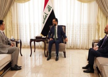 الحلبوسي يلتقي السفير المصري الجديد ويناقش تعزيز التعاون بين البلدين
