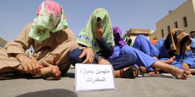 “نسبة الإدمان تتصاعد” .. المخدرات تهدد أمن ديالى