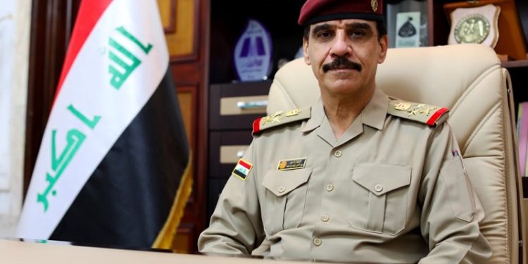 رئيس أركان الجيش يصل إلى مقر عمليات سومر
