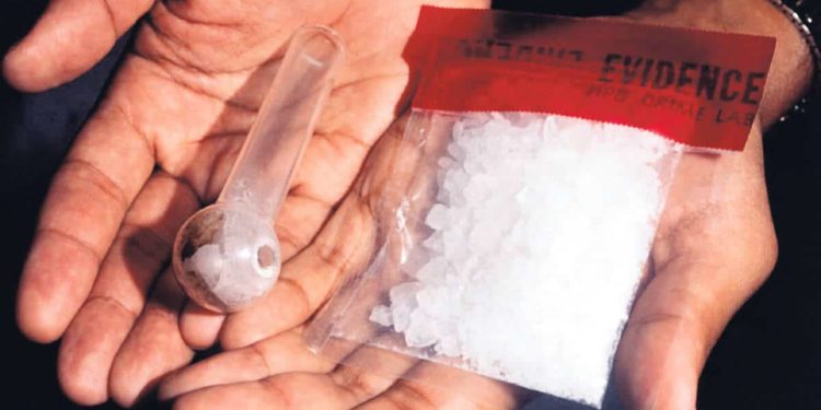 القبض على 7 مروجين للمخدرات بينهم امرأة في كركوك