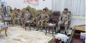 وزير الدفاع يصل إلى نينوى ويتفقد القطاعات العسكرية