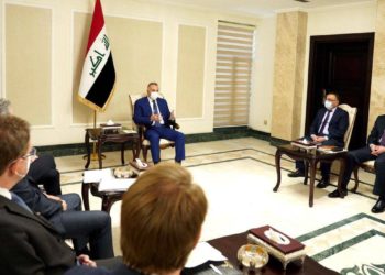 الكاظمي يحث شركة سيمنس على تجاوز (مواضع التلكؤ) لاستكمال المرحلة الاولى من الاتفاق مع العراق