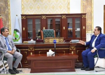 سفير الكويت يؤكد دعم بلاده لحكومة الأنبار المحلية
