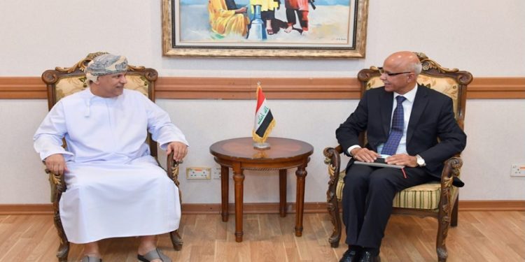 بغداد ومسقط تبحثان “تبادل الدعم” للحصول على مناصب دولية