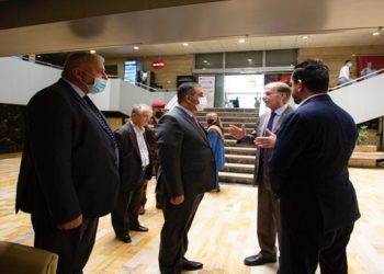 محافظ البنك المركزي يدعو (المصارف الخاصة) لتسهيل إجراءات منح القروض للمواطنين