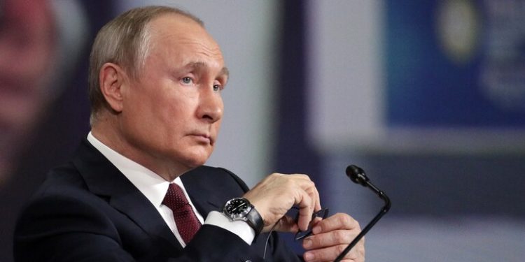 بوتين .. الولايات المتحدة تسير (بخطى واثقة) على درب الاتحاد السوفيتي