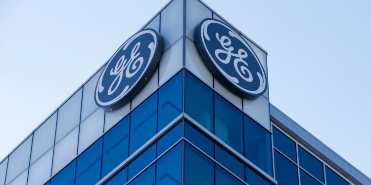 “3 متطلبات أساسية ” تحددها  شركة أميركية عملاقة لحل أزمة الكهرباء في العراق