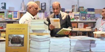 ناظم من معرض بغداد للكتاب ..  العراق ليس بلداً قارئاً فقط