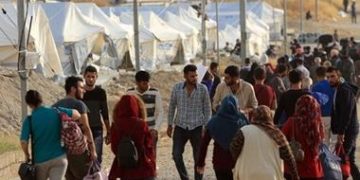 “رايتس ووتش” تفتح ملف آلاف النازحين وتحدد ضعفاً حكومياً