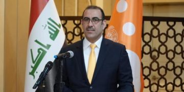 وزير التخطيط .. ٦٨٪ من سكان العراق (دون سن الثلاثين)
