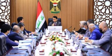 الحكومة العراقية عازمة على تفعيل القطاعين الصناعيين العام والخاص