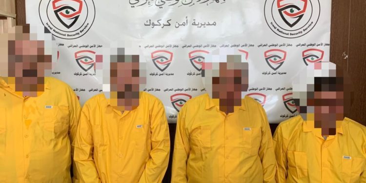 الاطاحة بشبكة مختصة بمنح شهادات فحص كورونا المزورة في كركوك