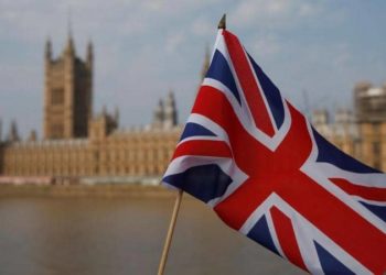 بريطانيا تفرض عقوبات على 5 أفراد بسبب “فساد جسيم” يتعلق بعضه بالعراق