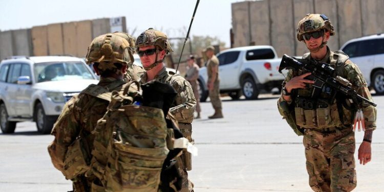 تسجيل إصابات بكورونا في صفوف القوات الأميركية داخل قاعدة “فيكتوريا”