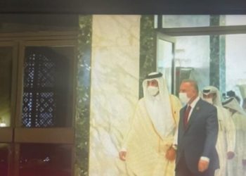 وصول امير قطر تميم بن حمد في مطار بغداد