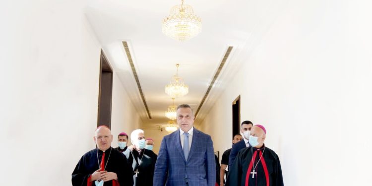 الكاظمي يوجه دعوة إلى المهاجرين العراقيين .. فيديو + صور