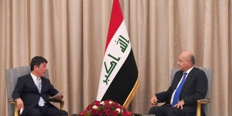 وزير الخارجية الياباني … ندعم برامج الورقة البيضاء