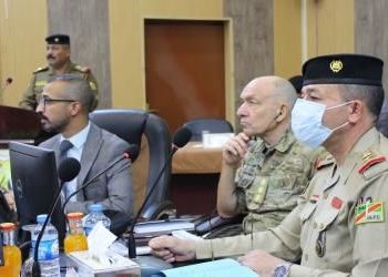 قيادة القوات البرية تناقش مع بعثة (الناتو) في العراق دعم القوات المسلحة العراقية