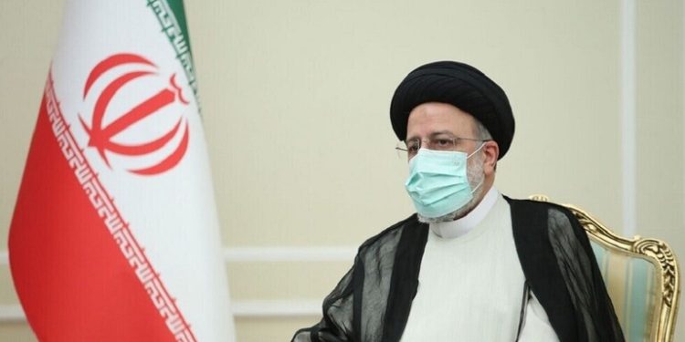 الرئيس الإيراني .. الحشد الشعبي عنصر داعم لأمن واستقرار العراق