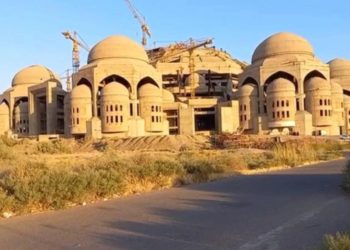 ترك منذ 2003 هل تحل قضية جامع الرحمن ببغداد بتحويله لمتحف عالمي؟!