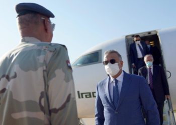 الكاظمي يصل إلى نينوى على رأس وفد وزاري