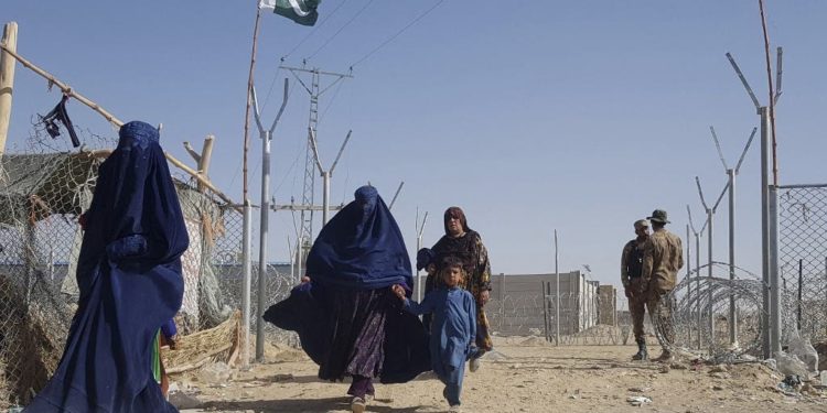 طالبان تدعو النساء إلى الانضمام للحكومة الجديدة