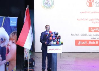 وزير العمل يؤكد اهمية الدعم الحكومي والبرلماني لتوفير بيئة تشريعية تحمي (الطفل)