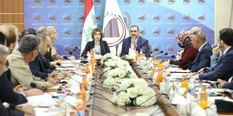 تأسيس صندوق خاص لتمويل مشاريع خطة اعادة النازحين الى مناطقهم