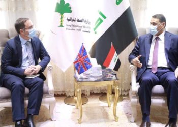 الوكيل الفني للصحة يناقش مع السفير البريطاني اسناد البرامج الوقائية و توفير اللقاحات