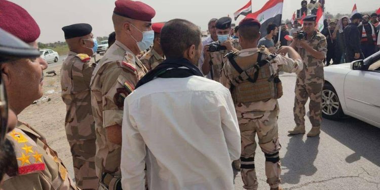 الغنام … المتظاهرون ’السلميون’ ينسحبون من سيطرة الصقور + صور