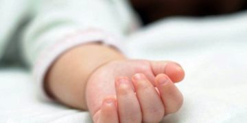 الأردن .. وفاة طفلة تركتها والدتها في سيارتها