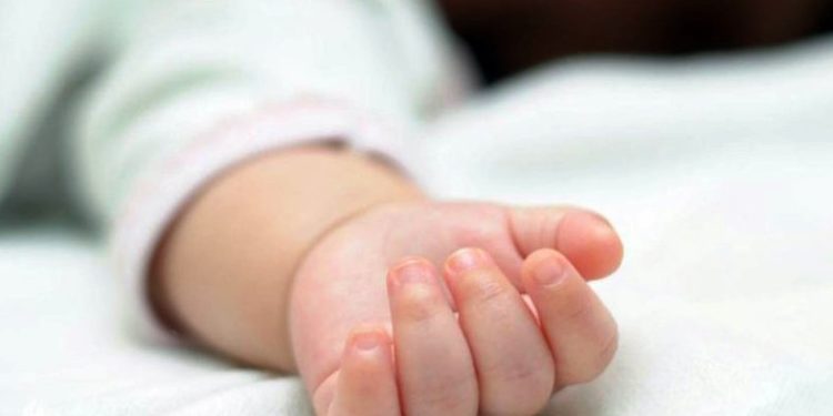 الأردن .. وفاة طفلة تركتها والدتها في سيارتها