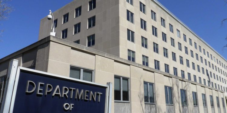 الخارجية الأميركية تفرض عقوبات على كيانات (عراقية وسورية ولبنانية وروسية)