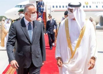 وصول الوفد الاماراتي الى مطار بغداد