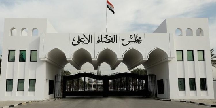 السجن عشر سنوات لـثلاثة مدانين احدهم (وريث) عن تسجيل عقار بوكالة مزورة