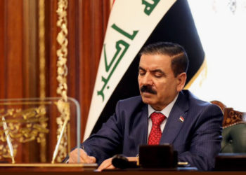 وزير الدفاع يصدر بياناً طويلاً حول الاتهامات ضد شقيقه .. (لو ثبت عليه دليل لقتلته)
