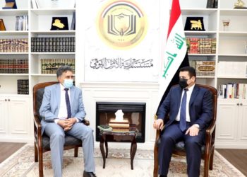 العراق وليبيا يبحثان عدة ملفات بينها (تبادل المعلومات) عن الارهابيين