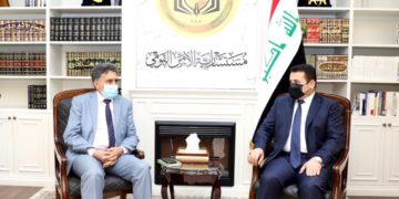 العراق وليبيا يبحثان عدة ملفات بينها (تبادل المعلومات) عن الارهابيين