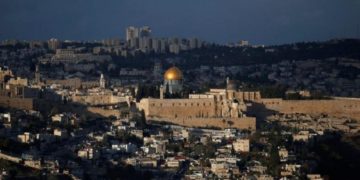 إسرائيل تبدأ تسجيل العقارات في القدس بهدف تهويدها