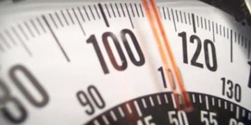 احد الامراض التي تسبب الزيادة في الوزن