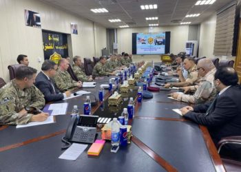 اللجنة الفنية العسكرية العراقية تعقد اجتماعا مع نظيرتها الأمريكية في بغداد + صور